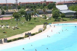 Imagen de las piscinas de la playa de Parla